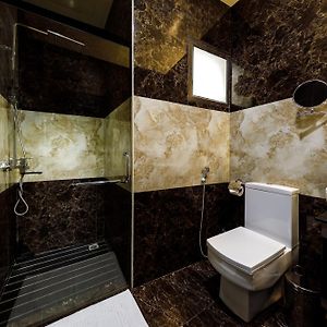 Deluxe Pool Access Double or Twin Room Emirates Park Zoo Entry Tickets on F&B SPA